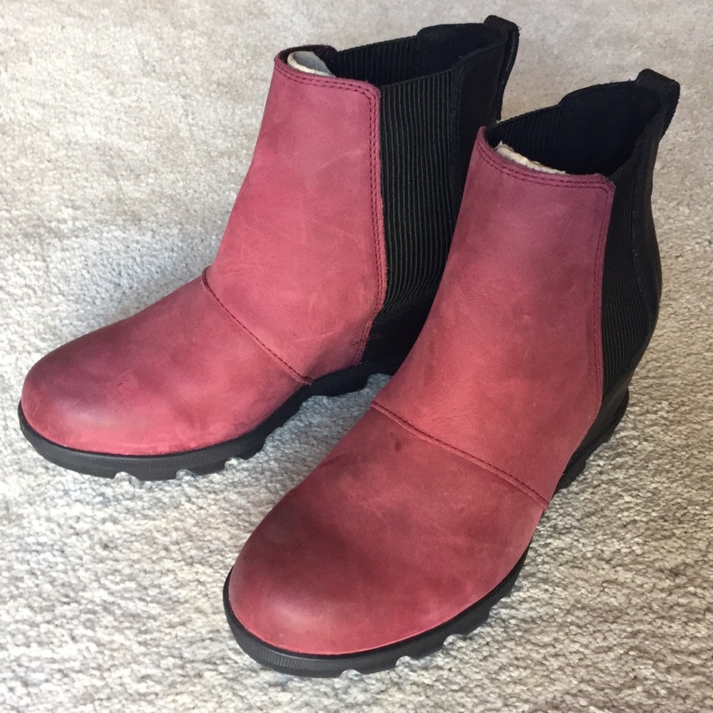 Sorel Womens Joan of Arctic Wedge II Chelsea - Red